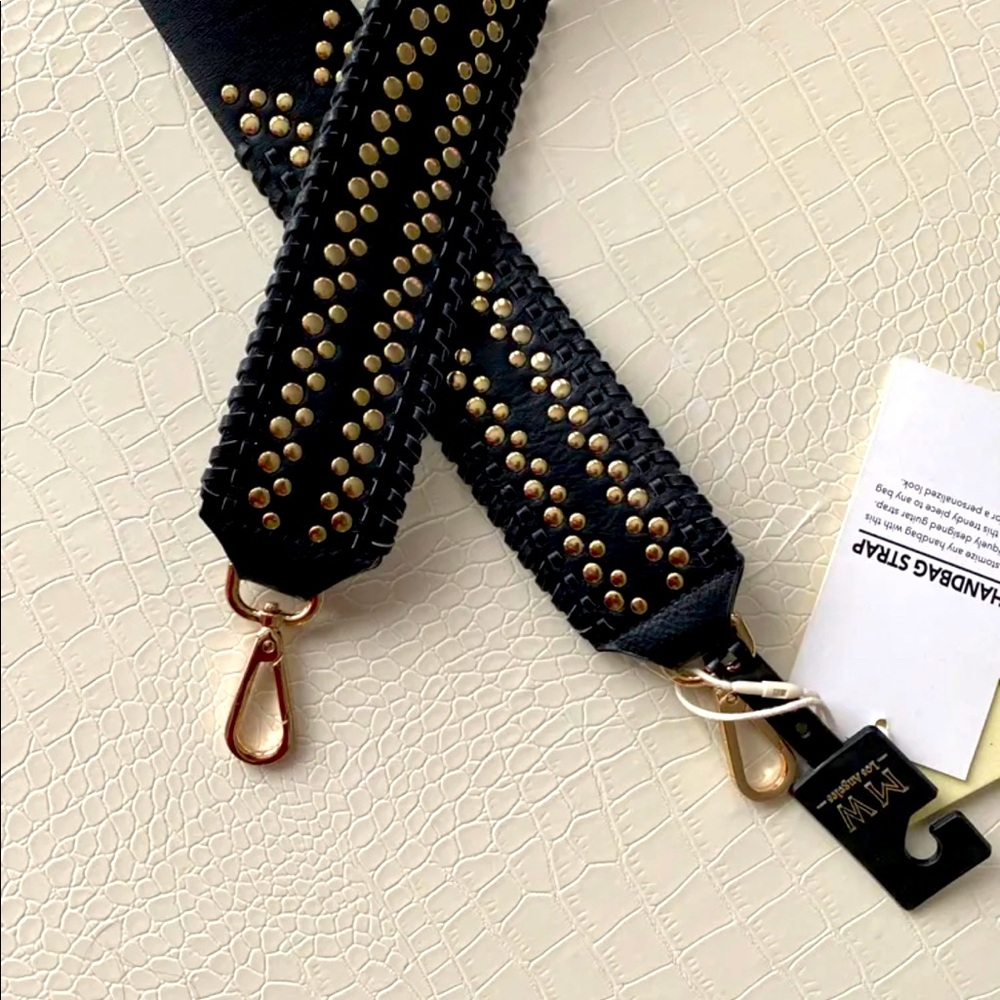 Last chance. Purse/guitar Strap size 50 inch